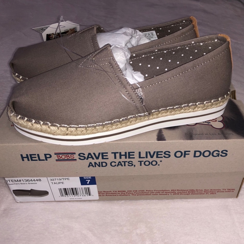 Sketchers Shoes